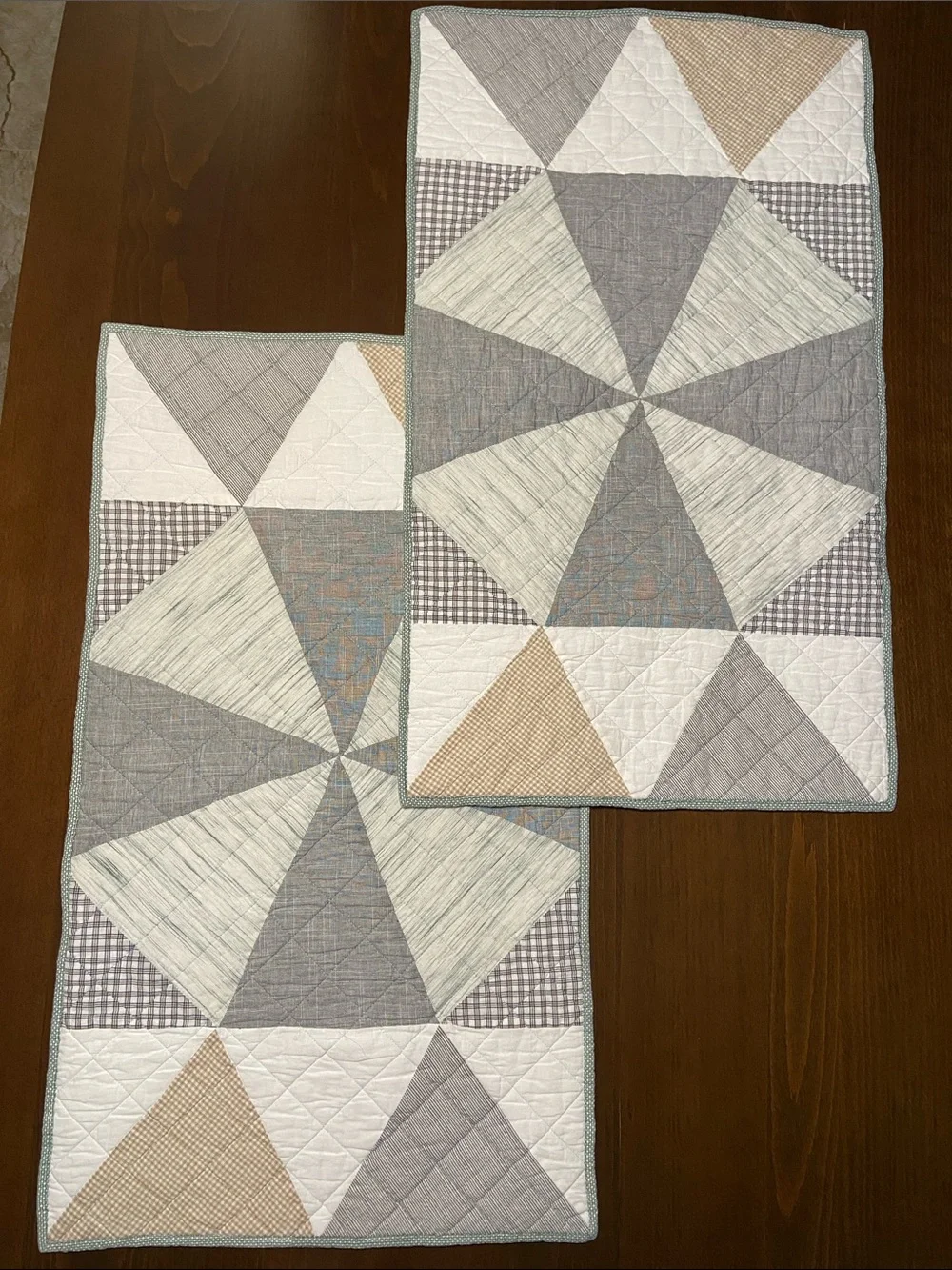Set of 2 King Size Pillow Shams in Geometric Quilted Origami Pattern